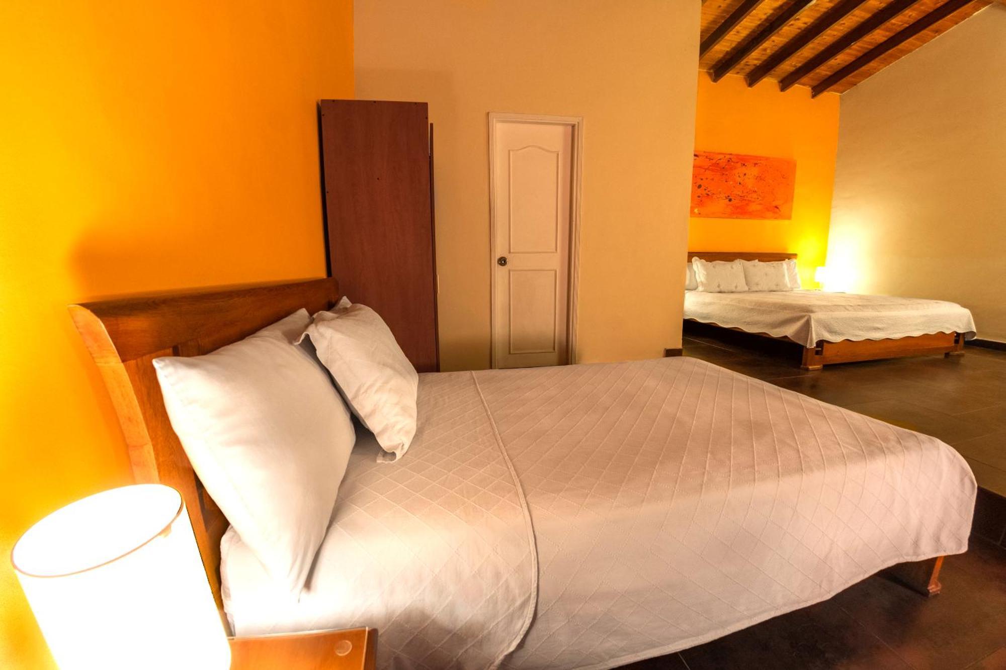 61Prado Hotel Medellín Cameră foto